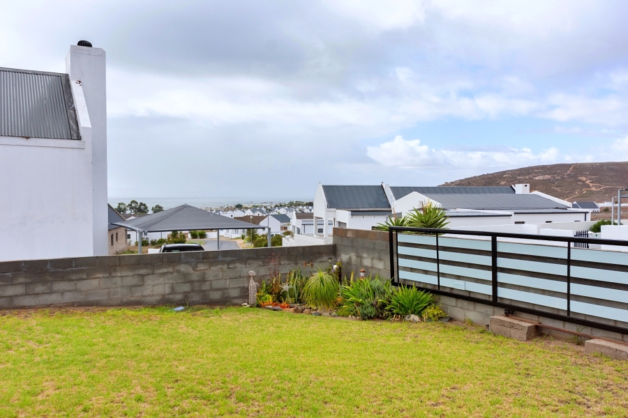 3 Bedroom Property for Sale in Harbour Lights Western Cape